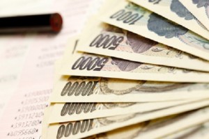 日本の通貨と銀行通帳